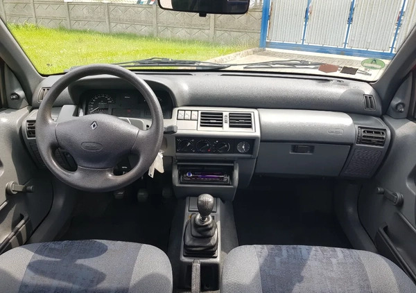 Renault Clio cena 7500 przebieg: 105000, rok produkcji 1998 z Bydgoszcz małe 562